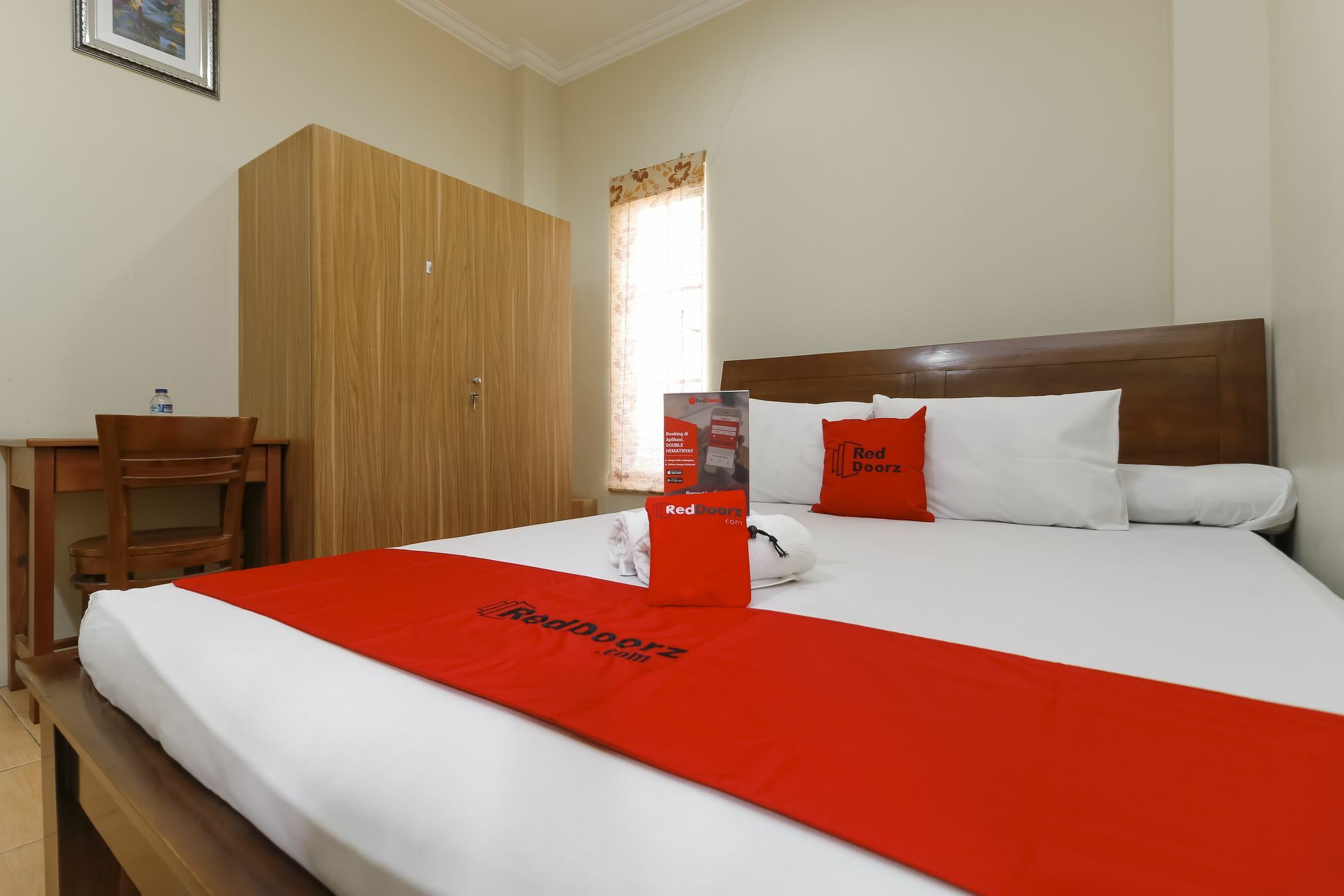 Reddoorz @ Kwitang Hotel Jacarta Exterior foto