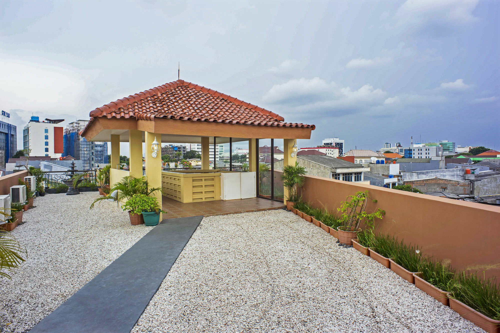 Reddoorz @ Kwitang Hotel Jacarta Exterior foto